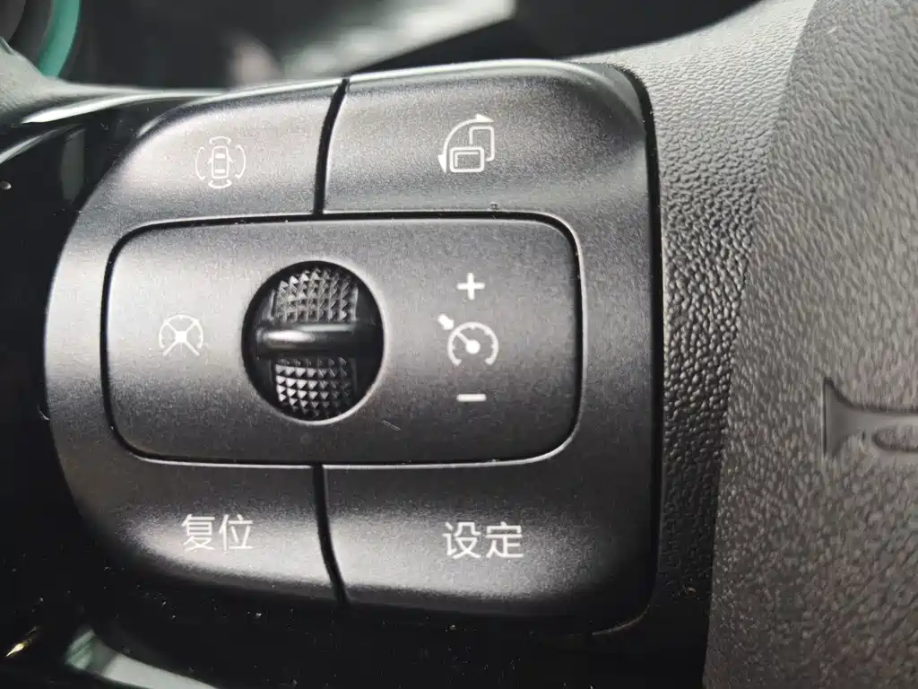BYD Dolphin — миниатюра 7