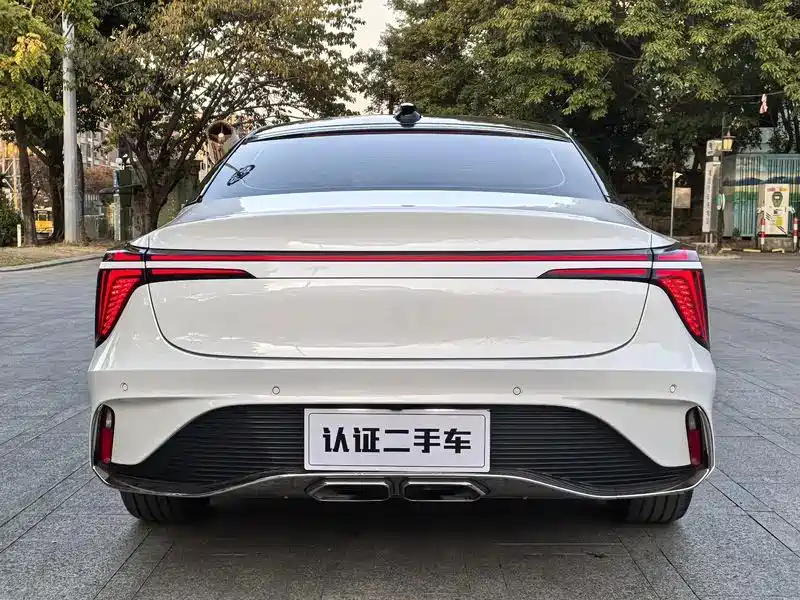 Hongqi Hongqi H6 — миниатюра 7