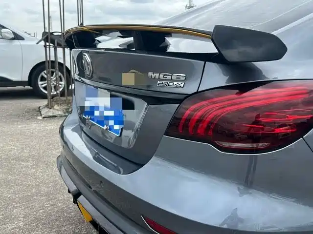 MG MG6 — миниатюра 8