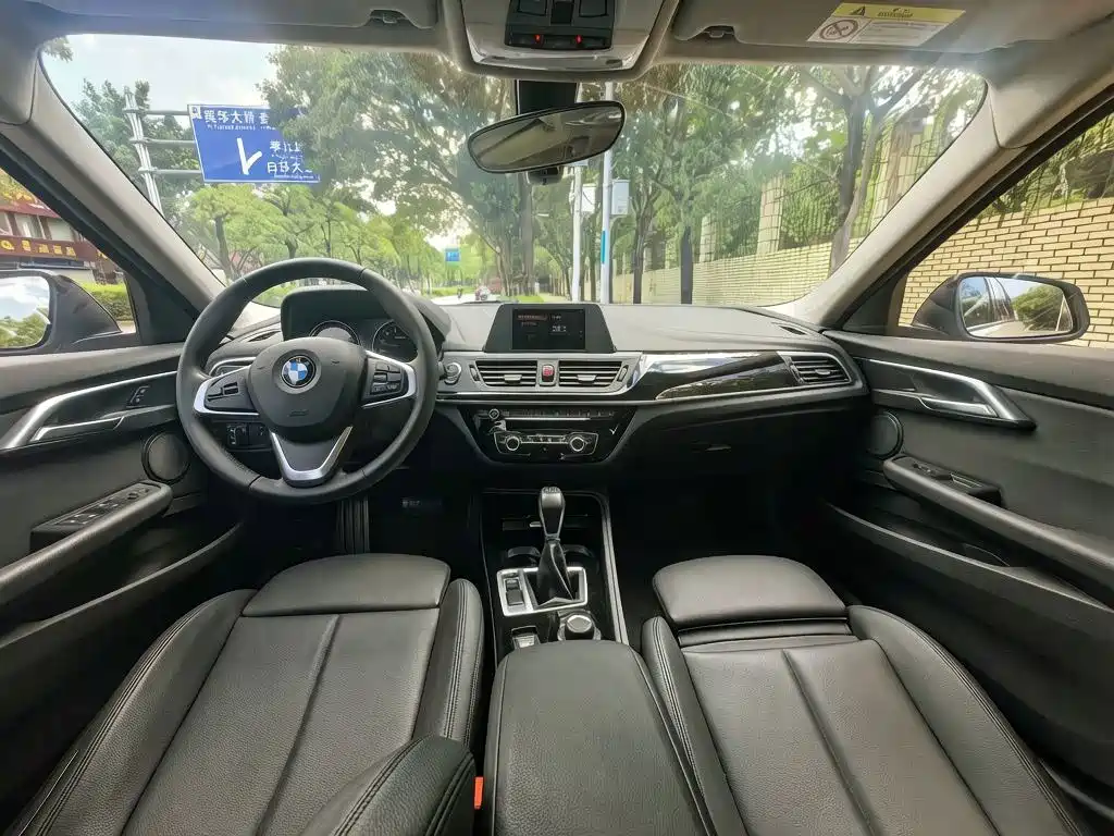 BMW 1 Series — миниатюра 6