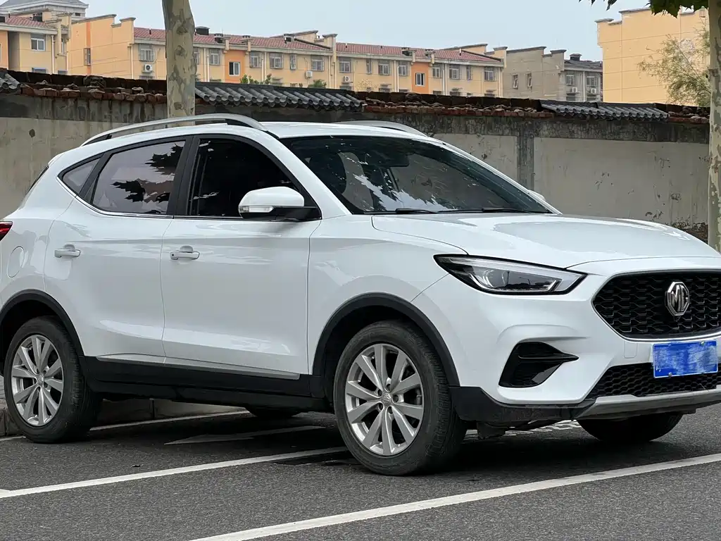 MG ZS — миниатюра 3