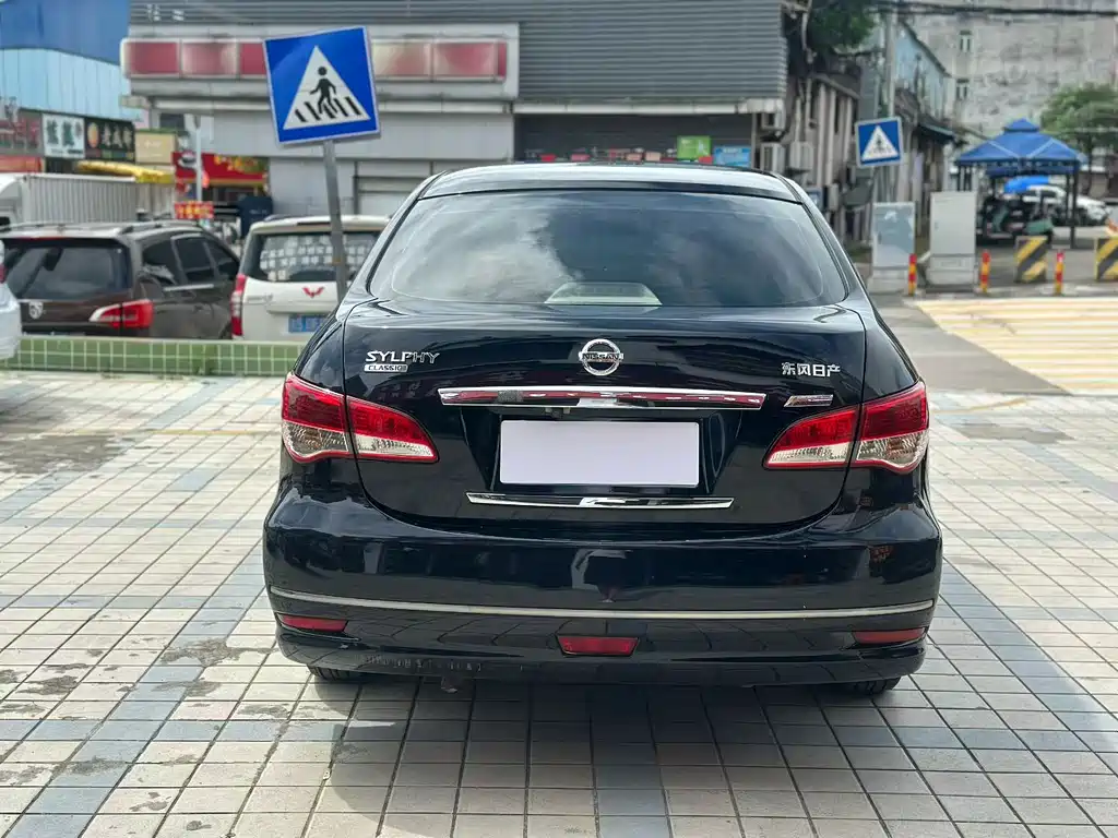 Nissan Sylphy — миниатюра 7