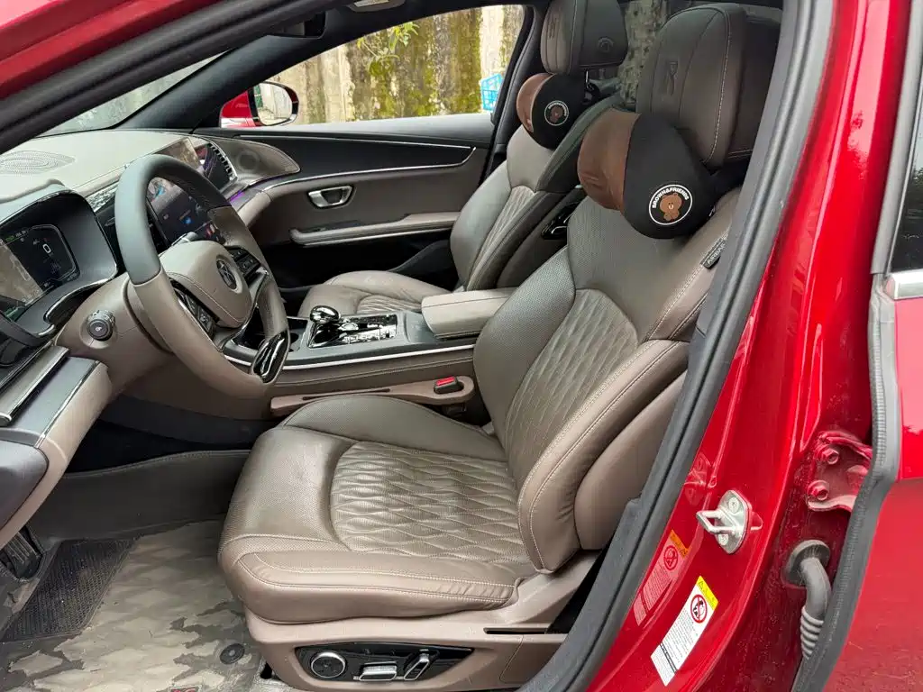 BYD Han — миниатюра 8