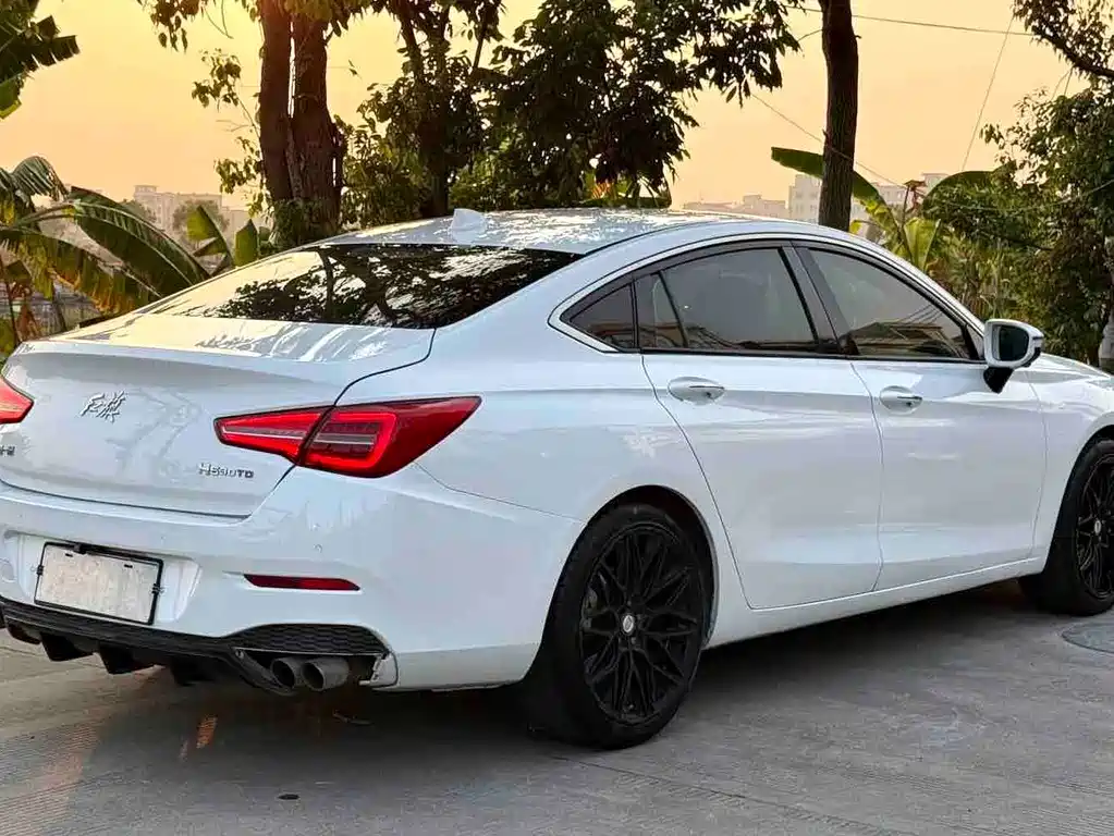 Hongqi Hongqi H5 — миниатюра 9
