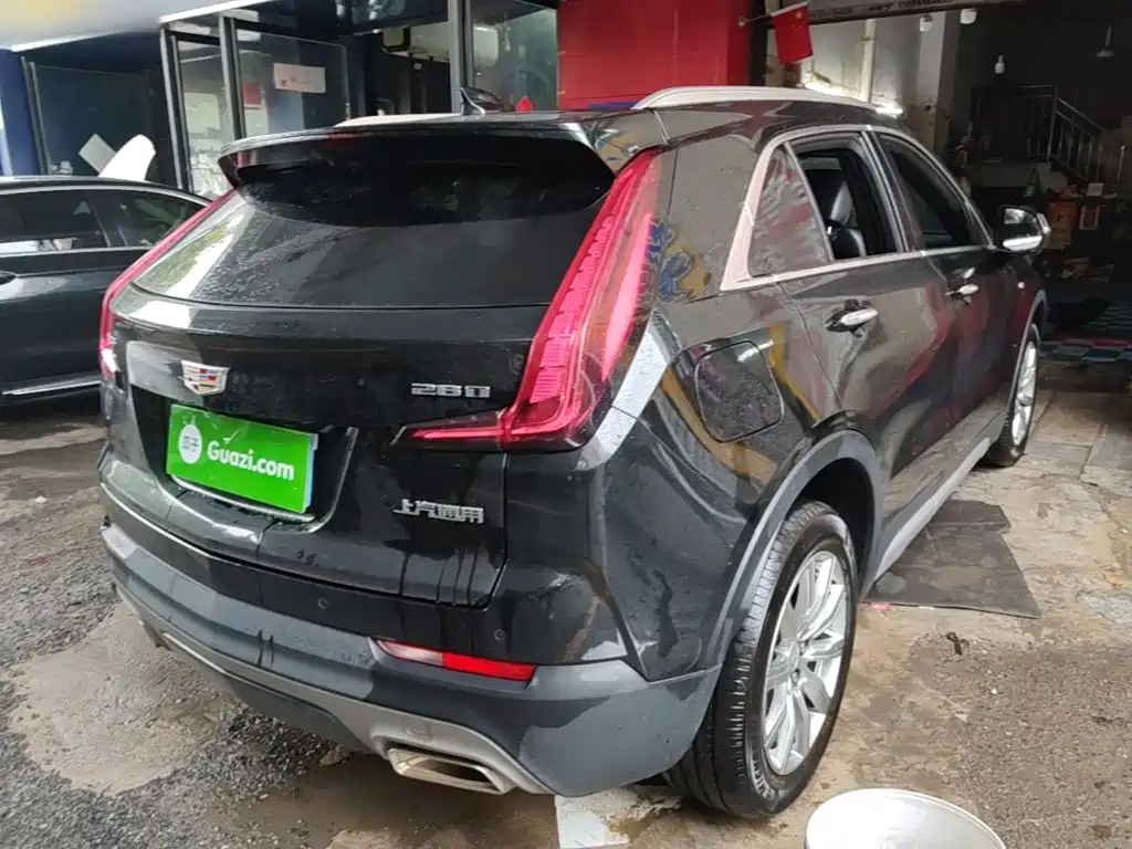 Cadillac XT4 — миниатюра 7