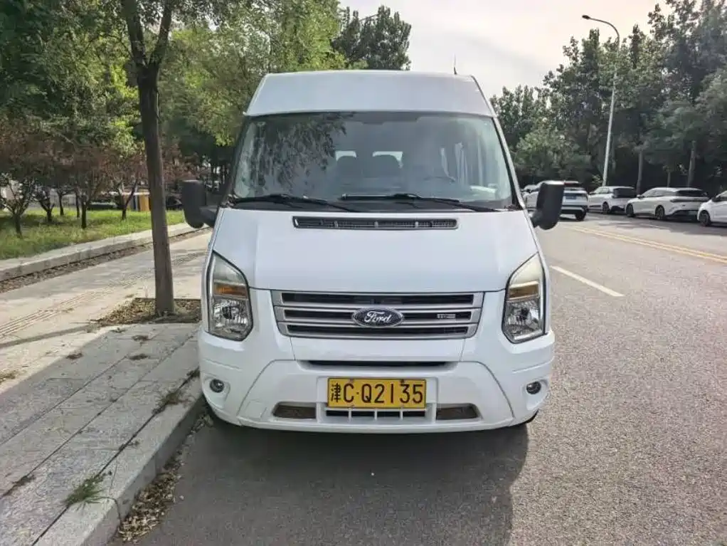 Ford Transit Custom — миниатюра 2