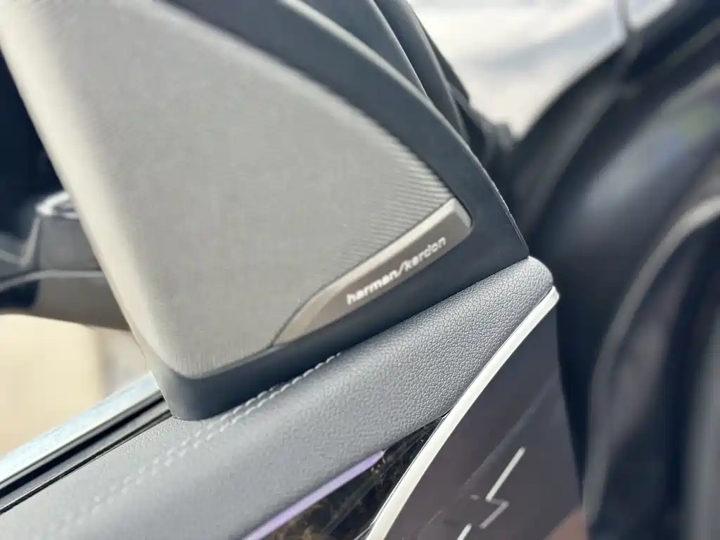 BMW X3 — миниатюра 13