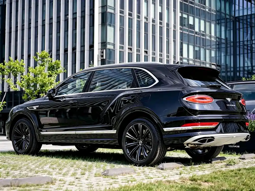 Bentley Bentayga 2023 4.0T V8
