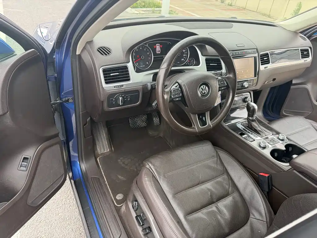 Volkswagen Touareg 2016 3.0TSI