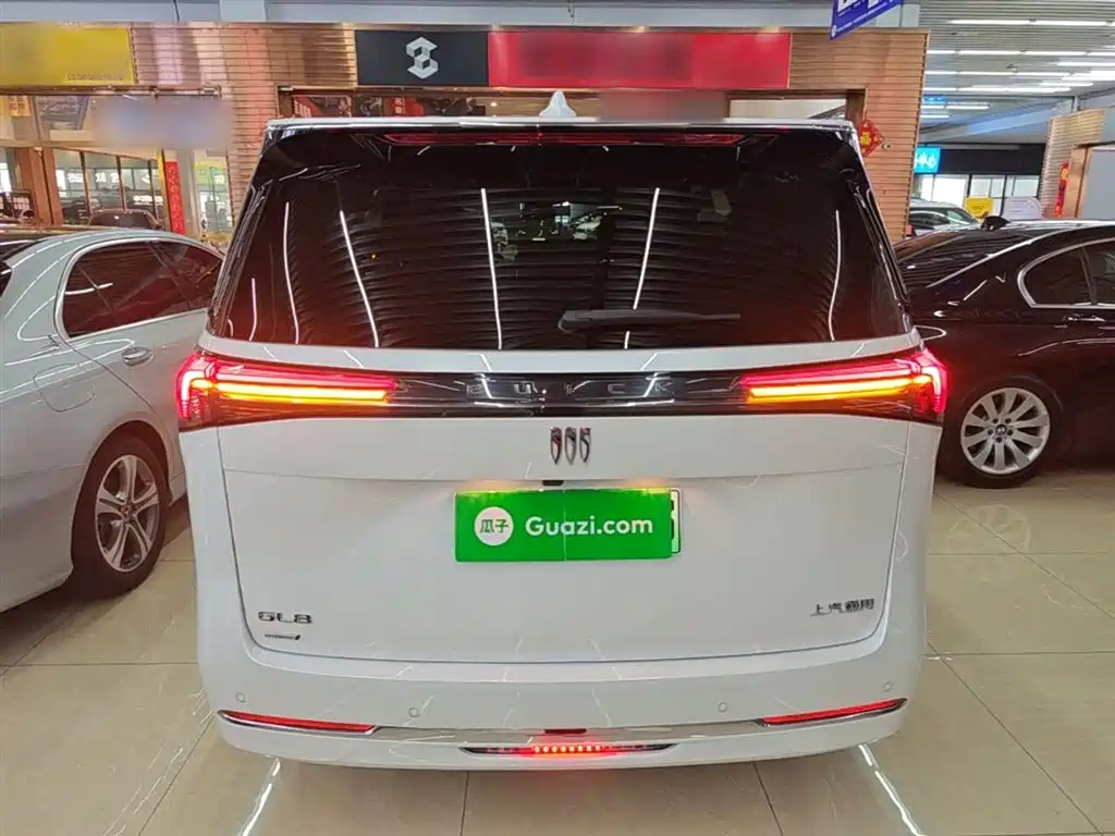 Buick GL8 2025 Smart