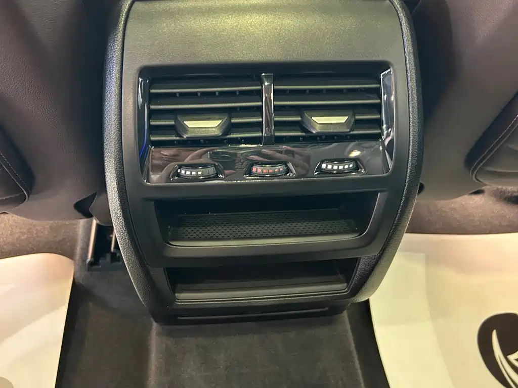 BMW X5 — миниатюра 22