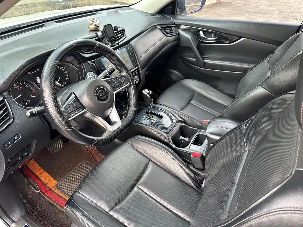 Nissan X-Trail — миниатюра 24