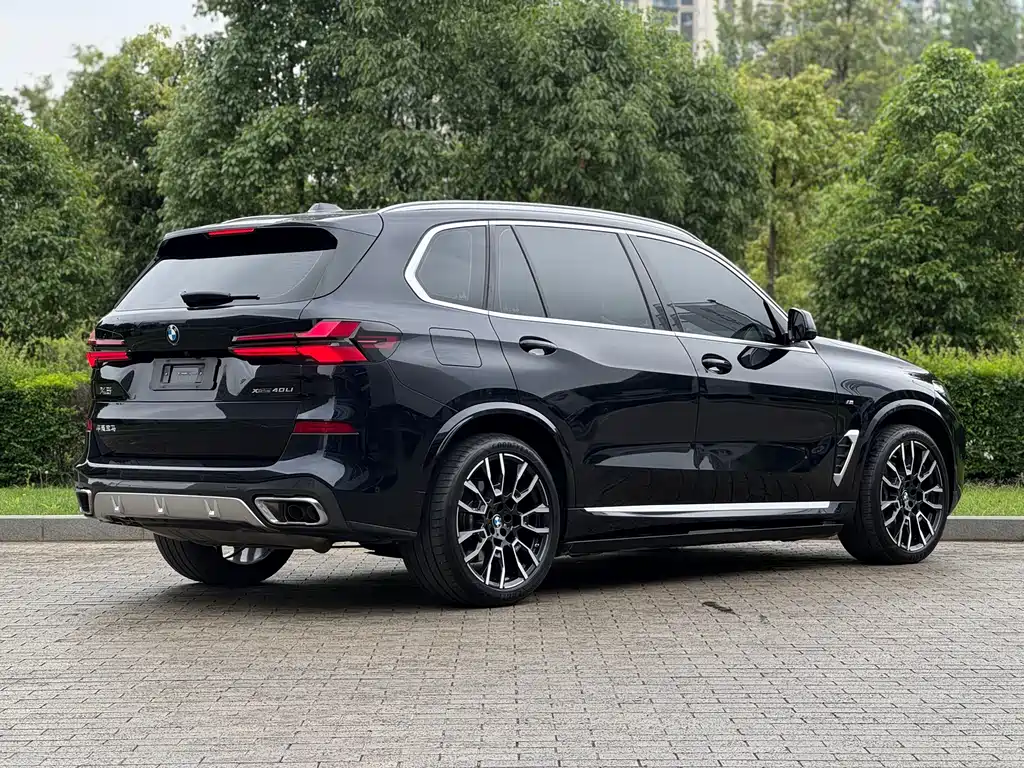 BMW X5 2023 xDrive 40Li M Sport