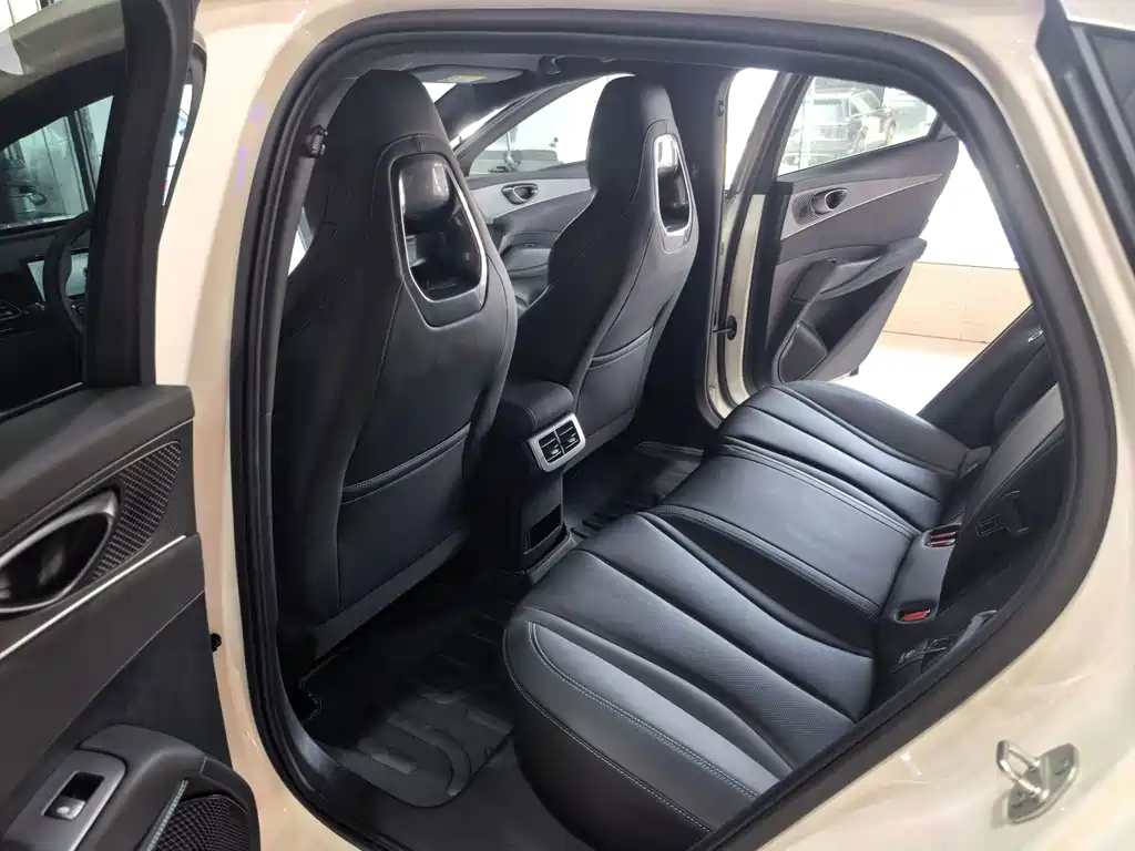 BYD Seal 06 — миниатюра 9