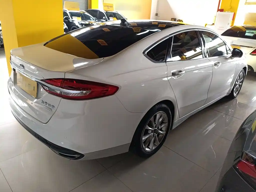 Ford Mondeo 2017 EcoBoost 180 Fashion
