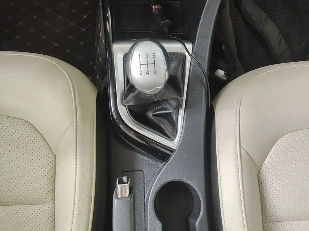Changan V7 — миниатюра 14