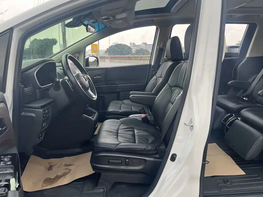 Honda Odyssey — миниатюра 7