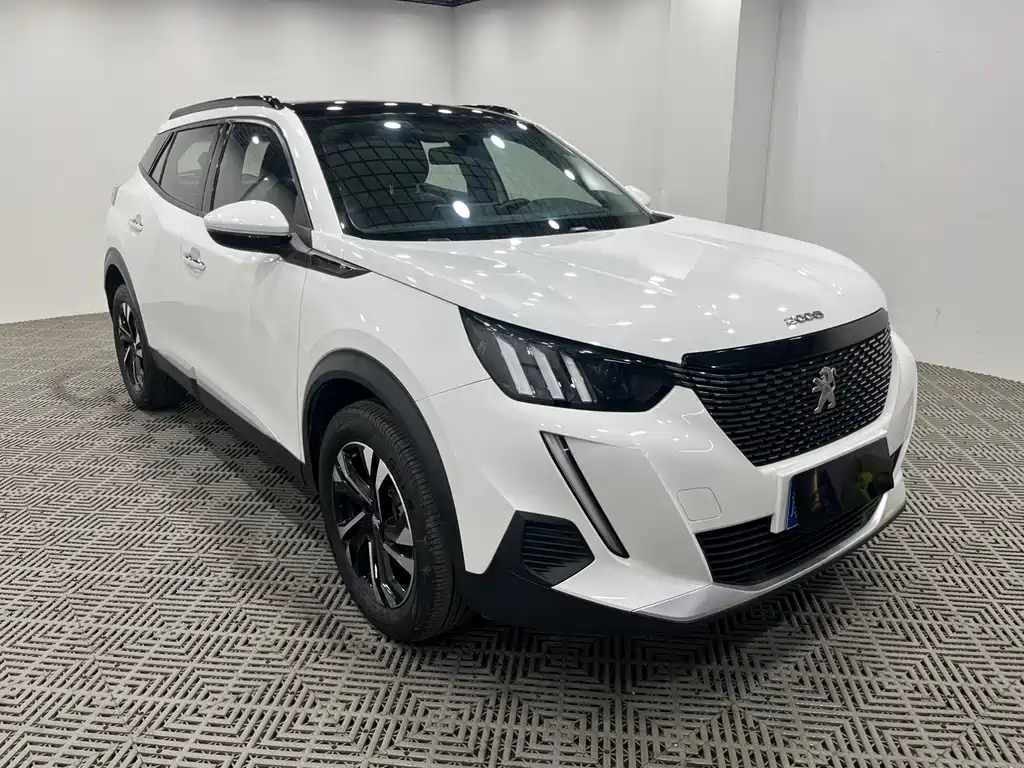 Peugeot 2008 2021