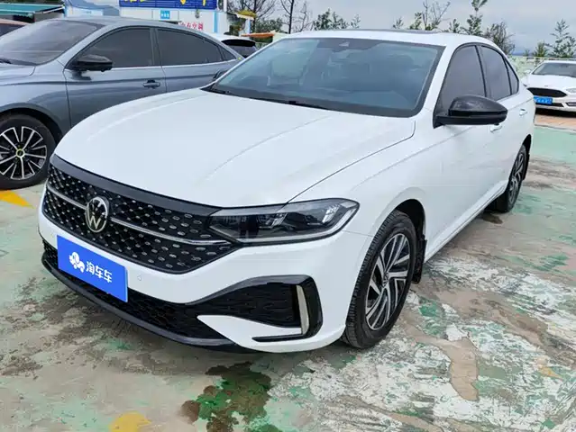 VOLKSWAGEN LAVIDA 2024