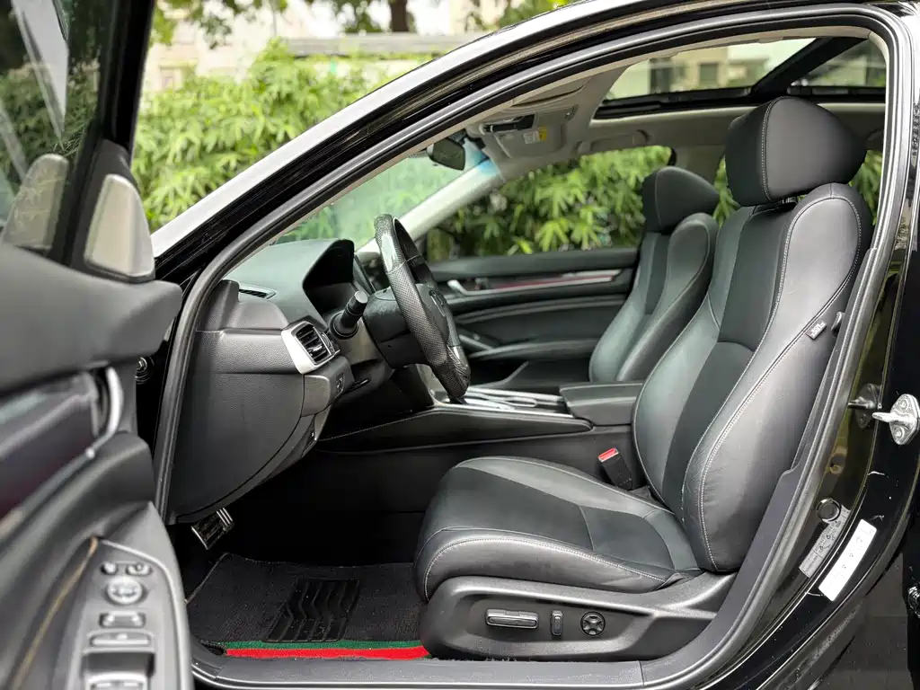 Honda Accord 2022 260TURBO Luxury