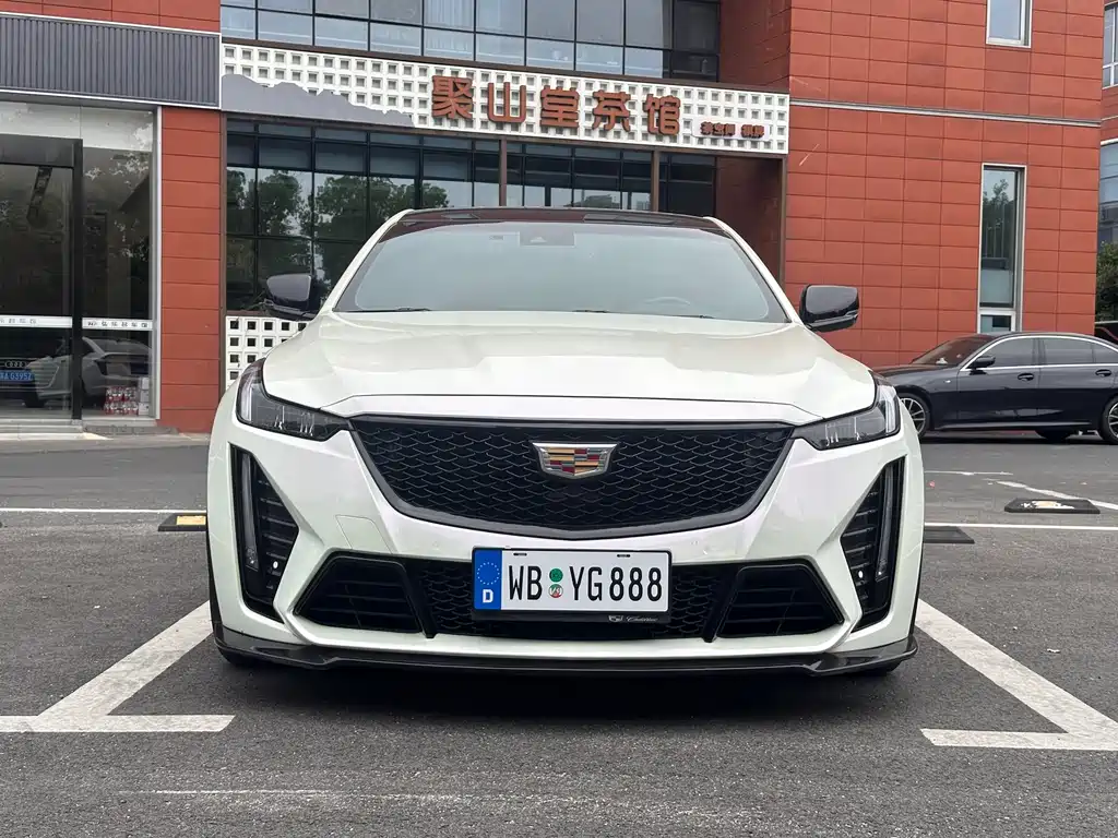 Cadillac CT5 2022 28T Luxury （ Standard ）