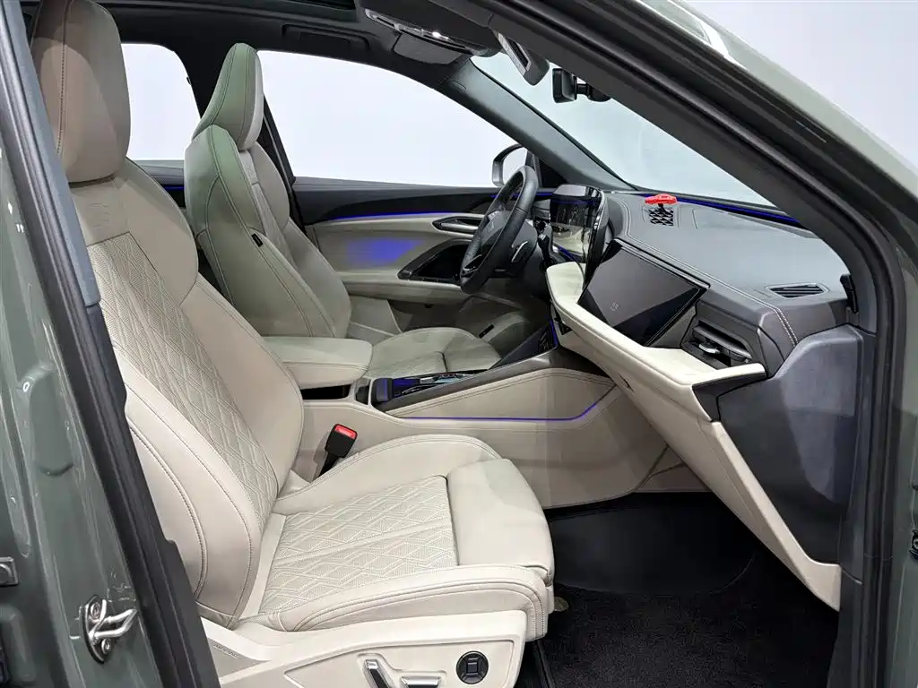 Audi Q5L — миниатюра 16