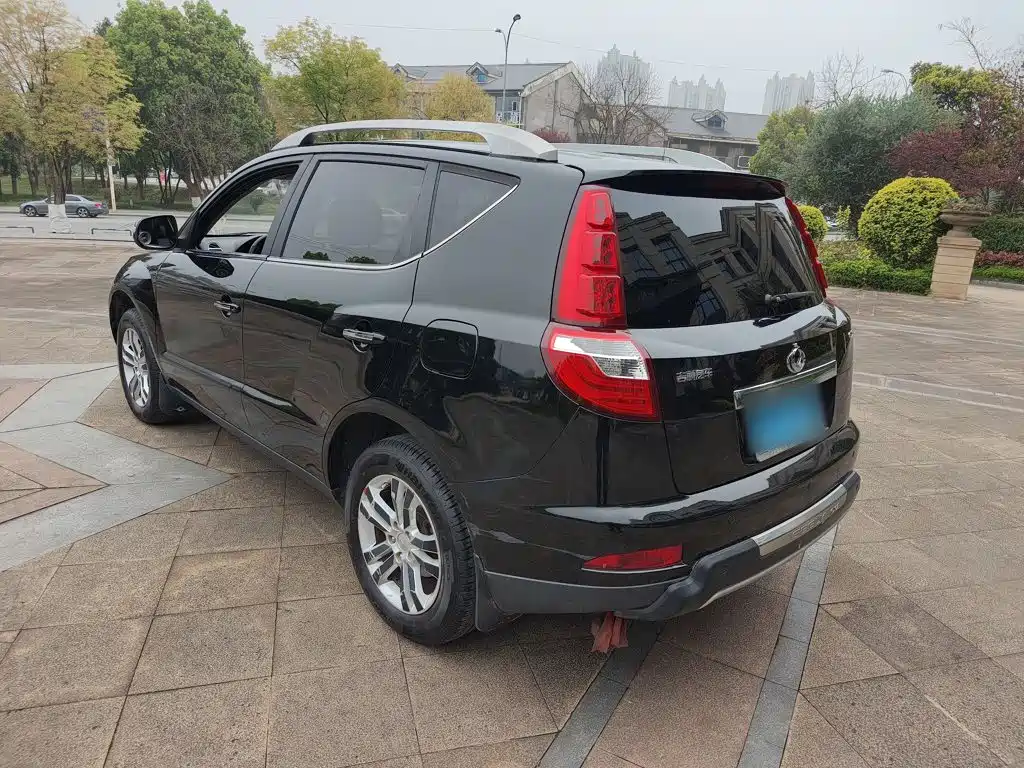 Geely GX7 2014 1.8L MT Luxury