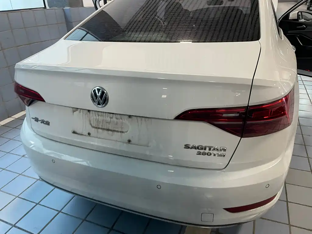 Volkswagen Sagitar — миниатюра 9