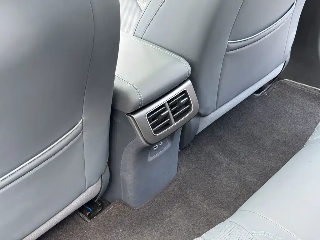 BYD Seal 06 DM-i Touring — миниатюра 19