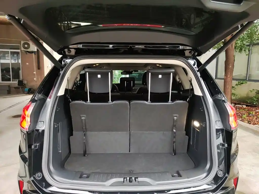 Ford Edge — миниатюра 19