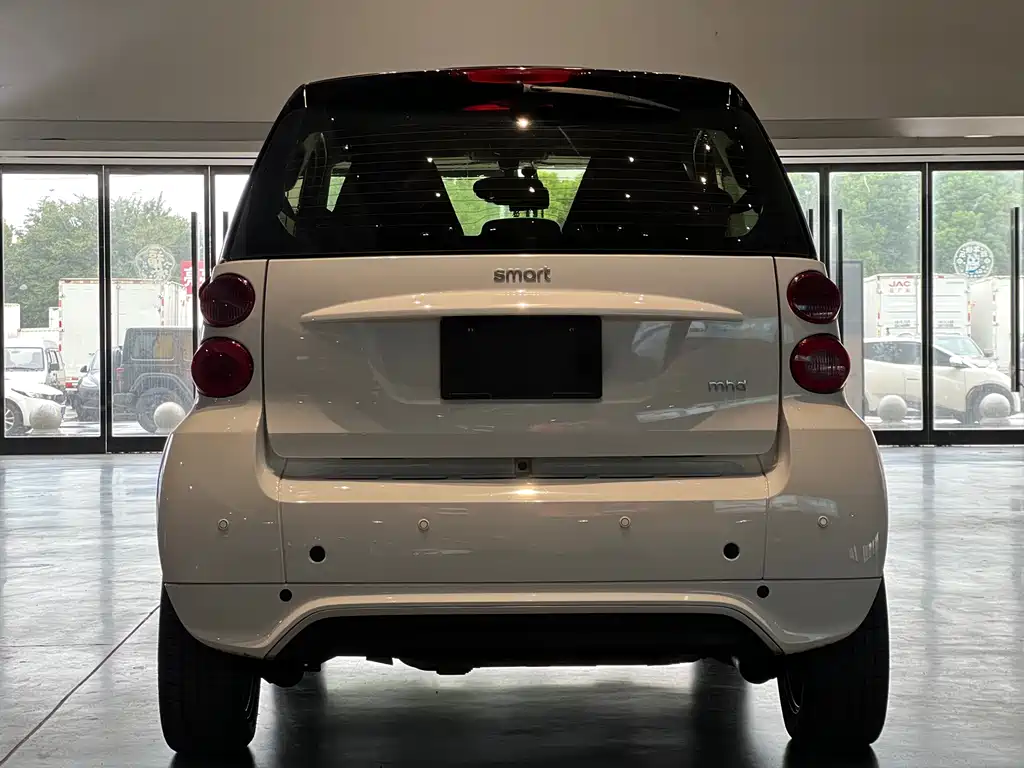 smart Smart Fortwo — миниатюра 8