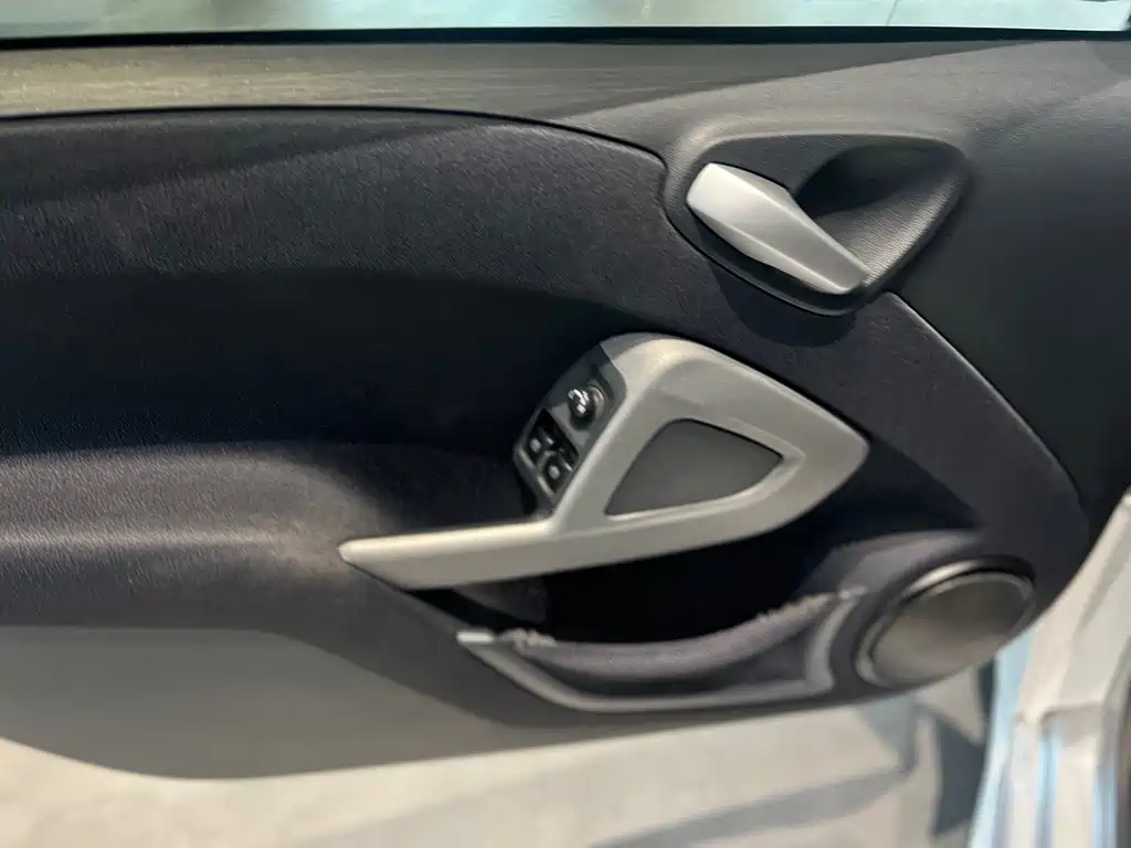 smart Smart Fortwo — миниатюра 16