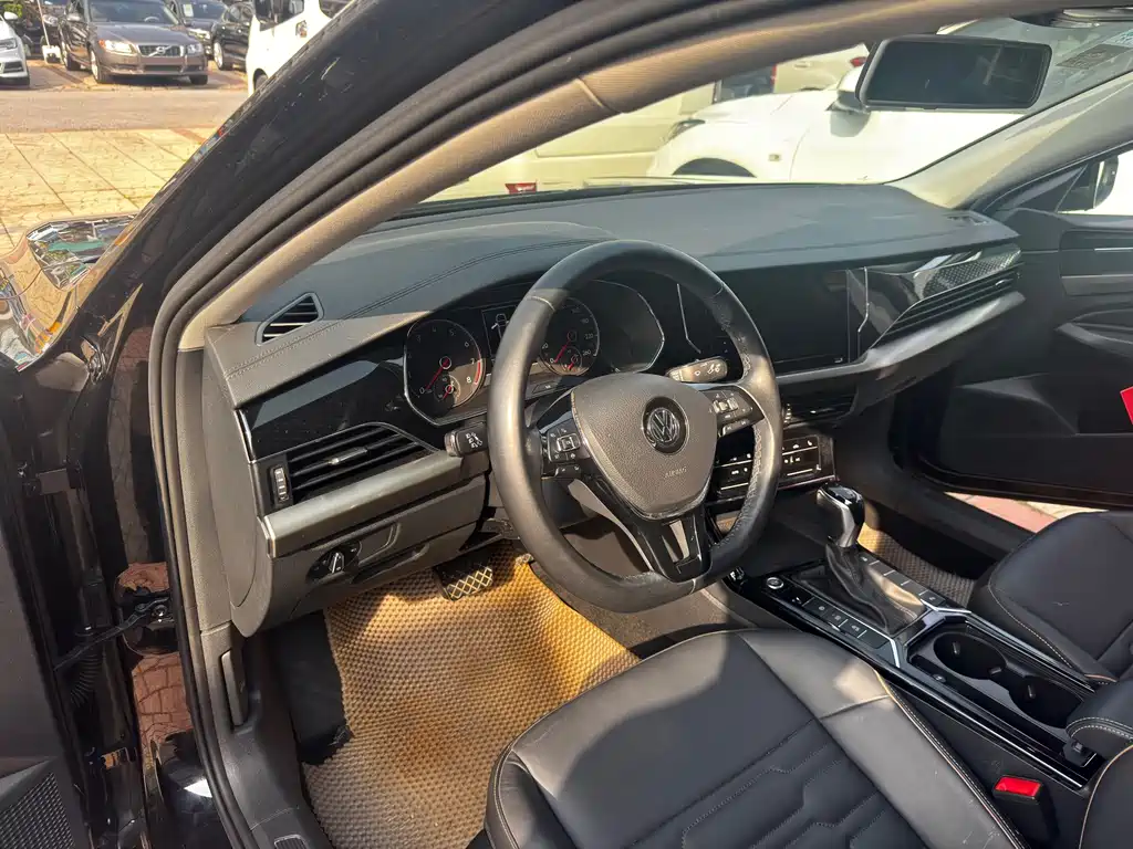 Volkswagen Passat — миниатюра 10