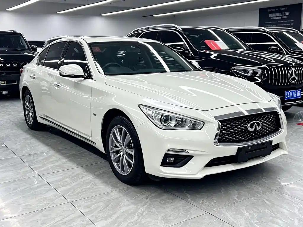 Infiniti Q50L — миниатюра 3