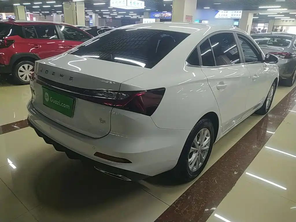 Roewe i5 2023 1.5L CVT Luxury