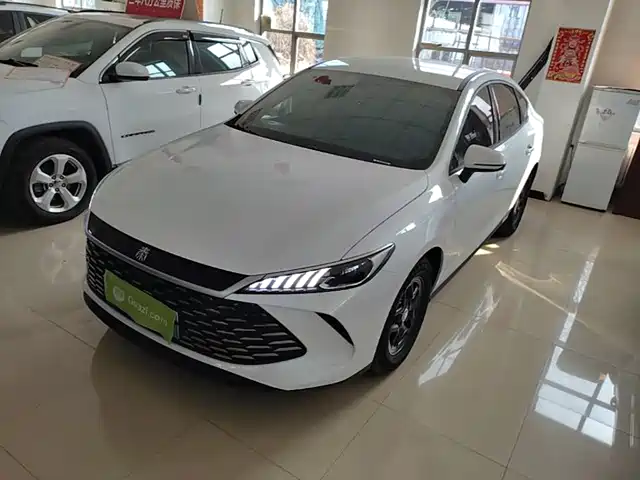 2025 BYD Qin