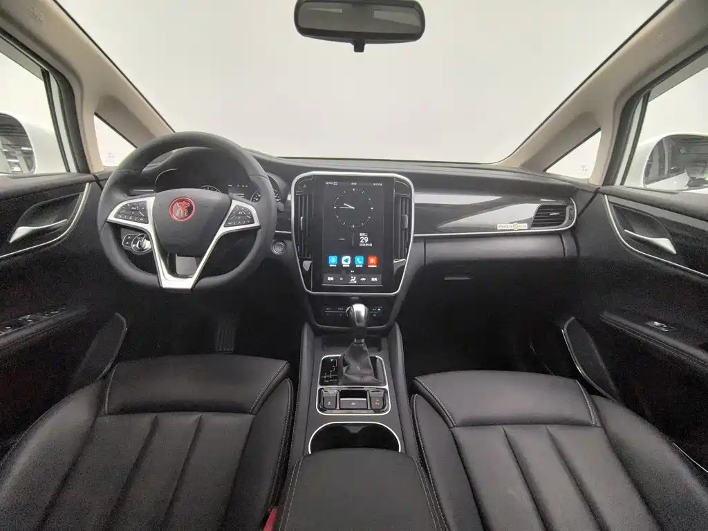 BYD MAX — миниатюра 5