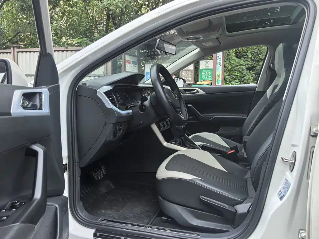 Volkswagen Polo — миниатюра 16