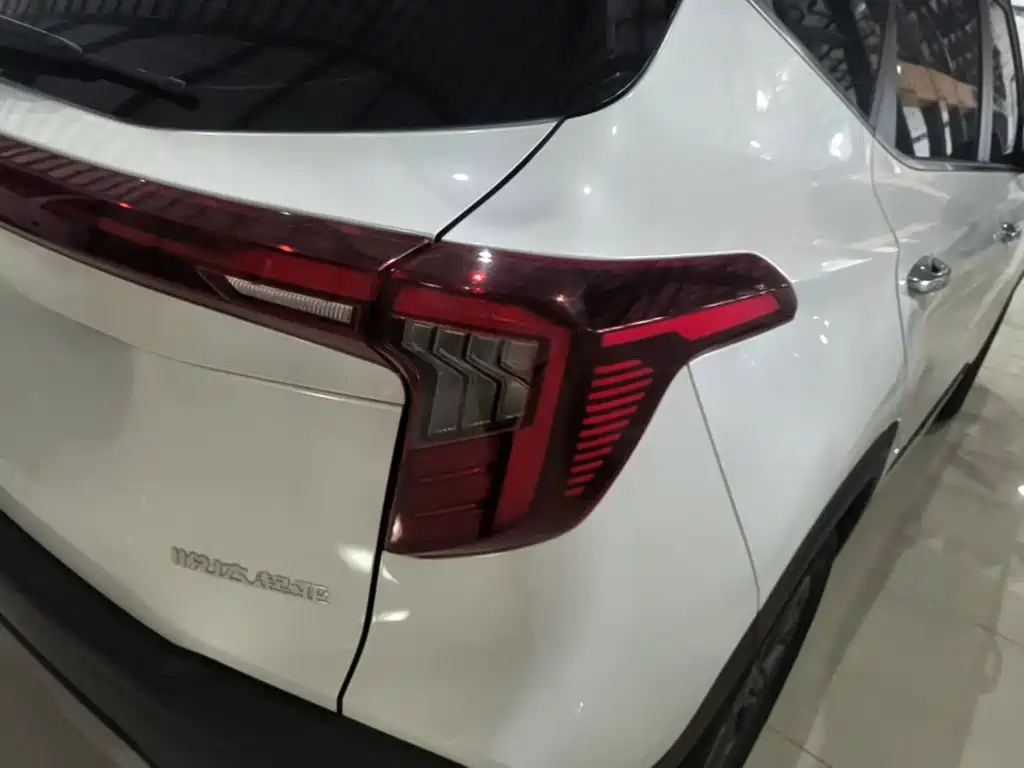 Kia Seltos — миниатюра 8