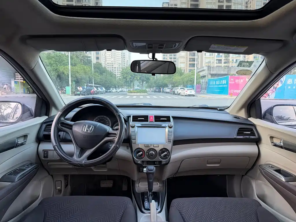 Honda City Classic — миниатюра 5