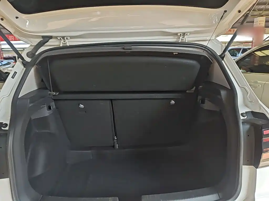 Volkswagen T-Cross — миниатюра 19