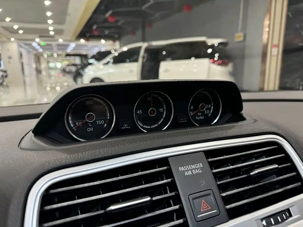 Volkswagen Scirocco — миниатюра 12