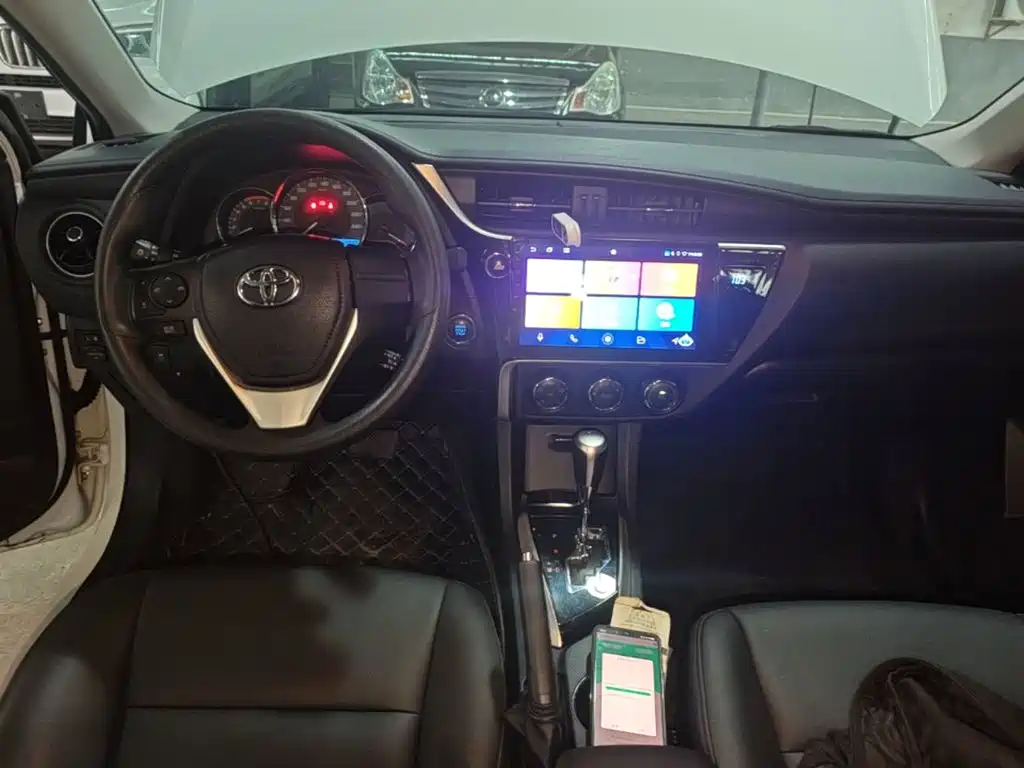 Toyota Corolla — миниатюра 10