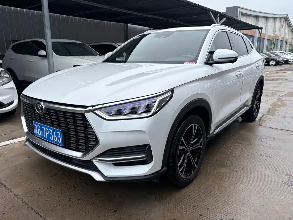 BYD PLUS