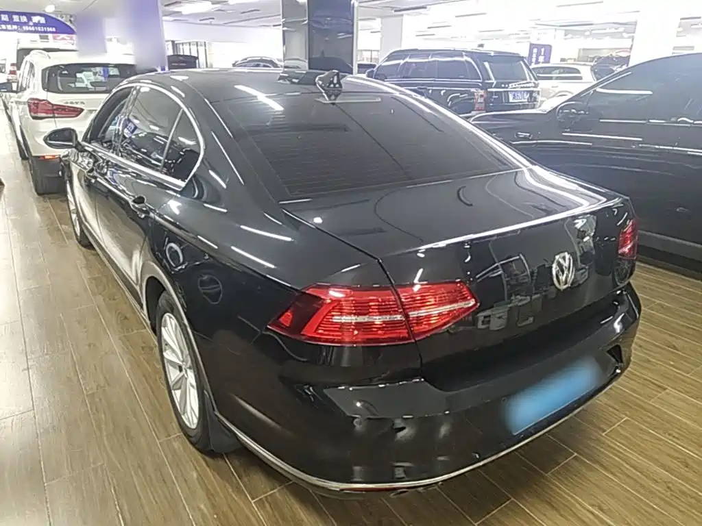 Volkswagen Magotan — миниатюра 5