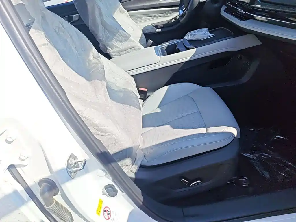 Changan CS55PLUS PHEV — миниатюра 25