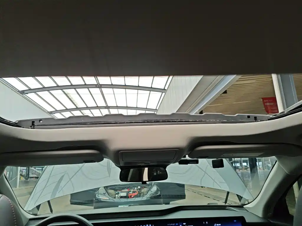 Ford Mondeo — миниатюра 18