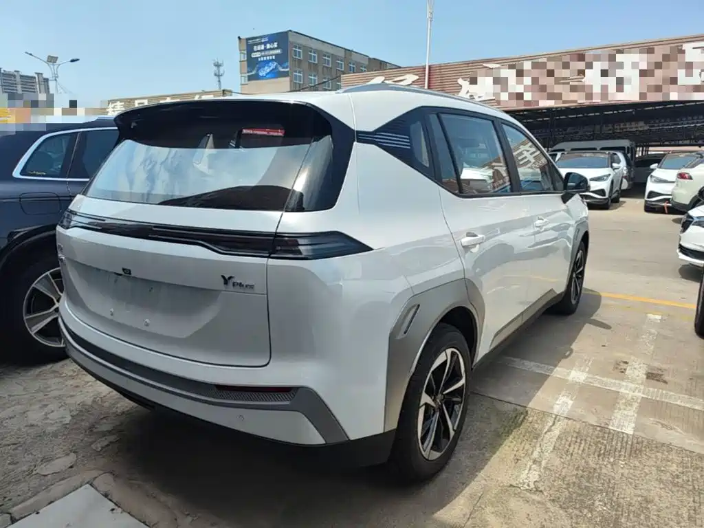 Aion Y 2025 Plus 510 Smart
