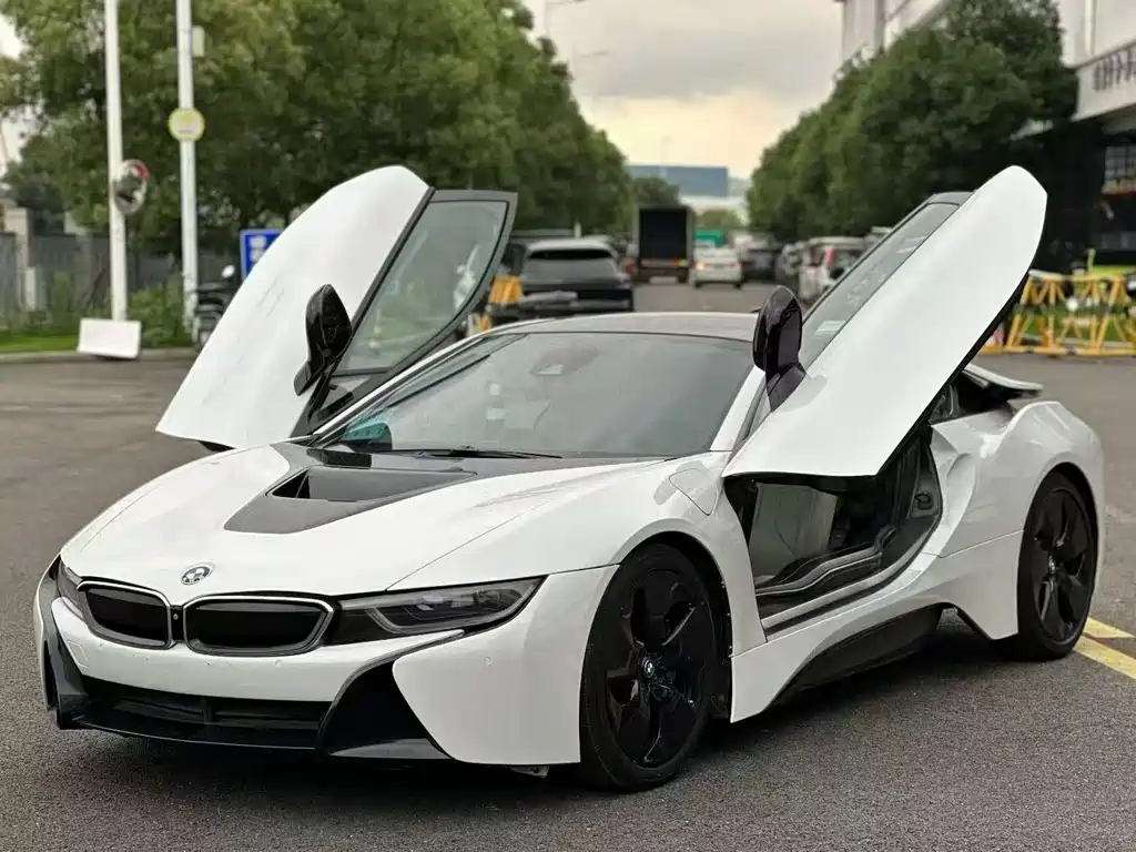 BMW i8 2016