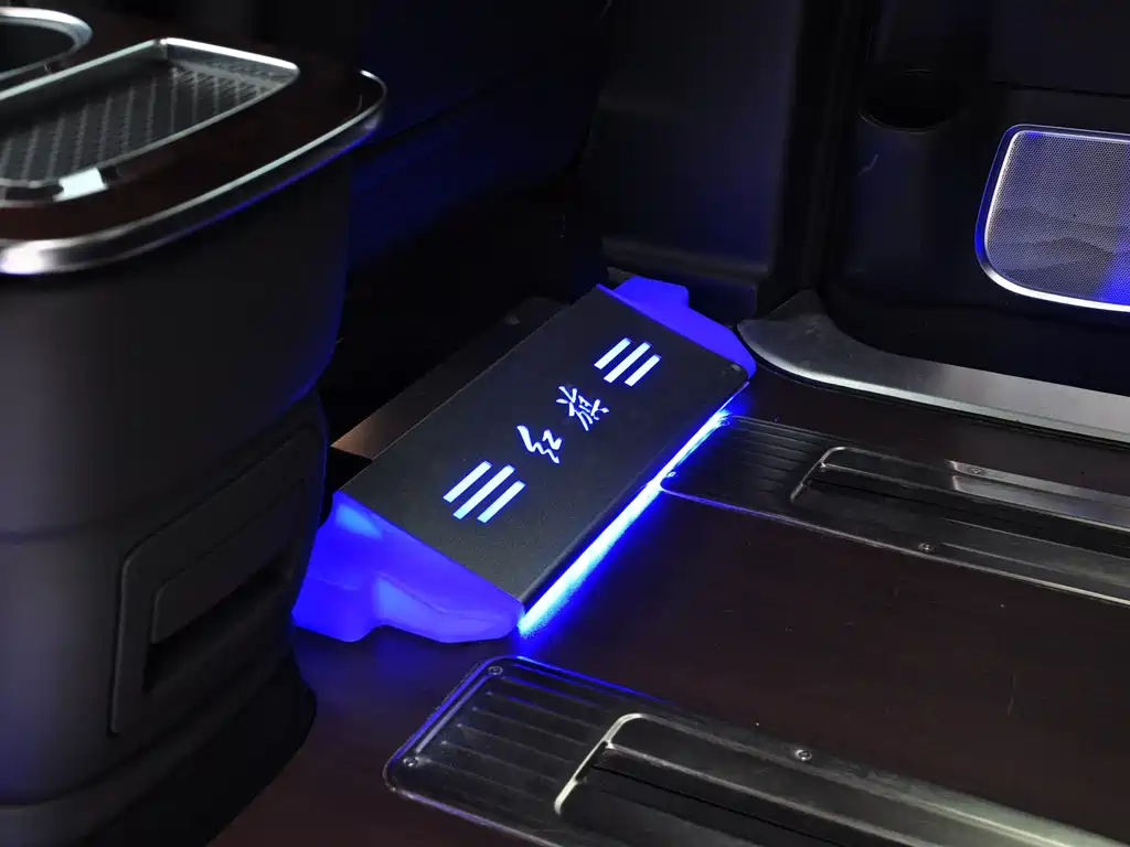 Hongqi HQ9 PHEV 2024 2.0T Luxury